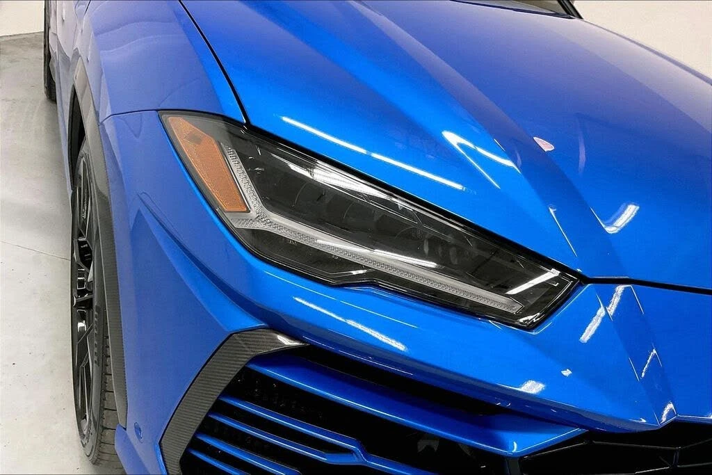 2022 Lamborghini Urus - Image 30 of 31