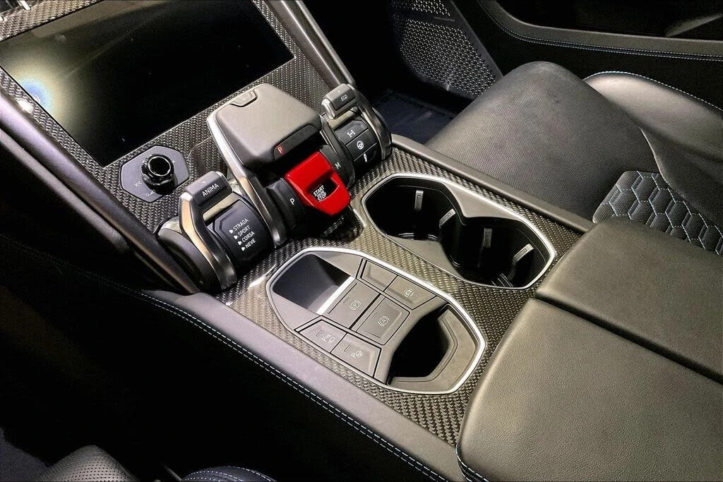 2022 Lamborghini Urus - Image 12 of 31