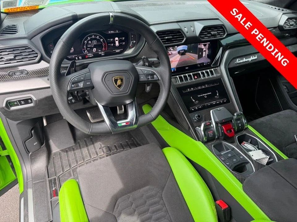2022 Lamborghini Urus - Image 6 of 6