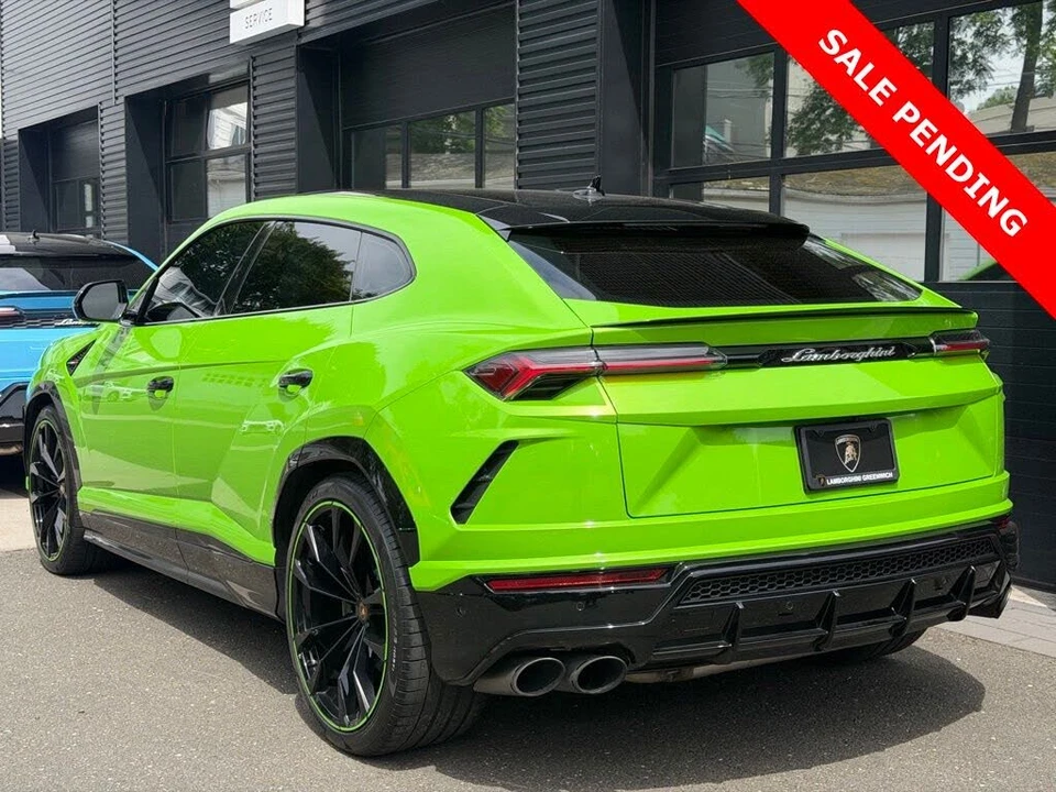 2022 Lamborghini Urus - Image 3 of 6