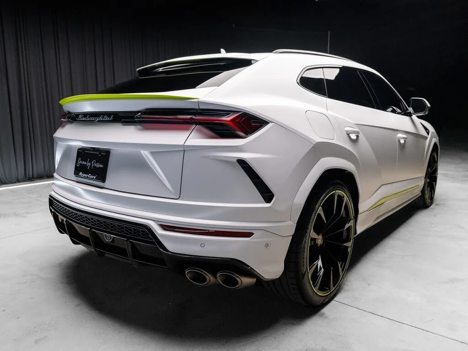 2022 Lamborghini Urus - Image 14 of 31