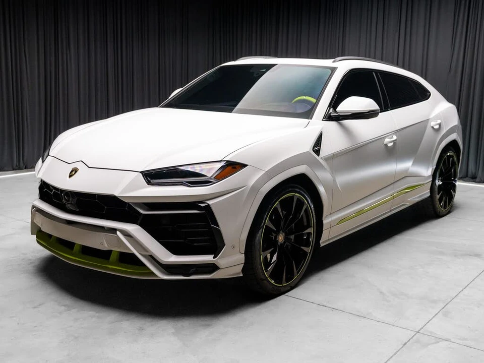 2022 Lamborghini Urus - Image 23 of 31