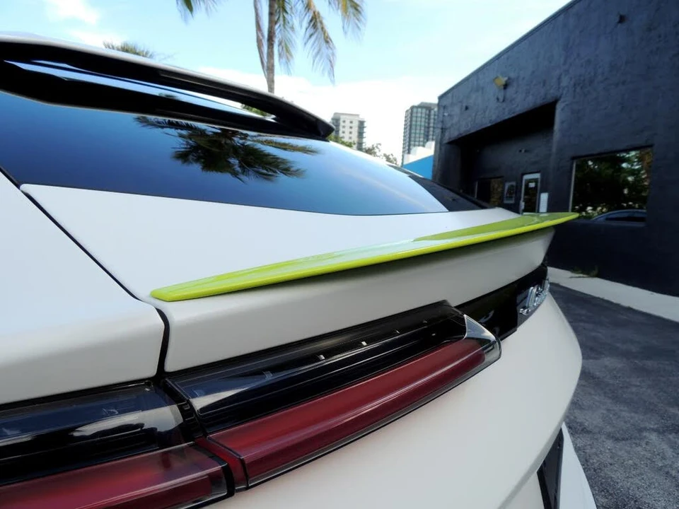 2022 Lamborghini Urus - Image 13 of 31
