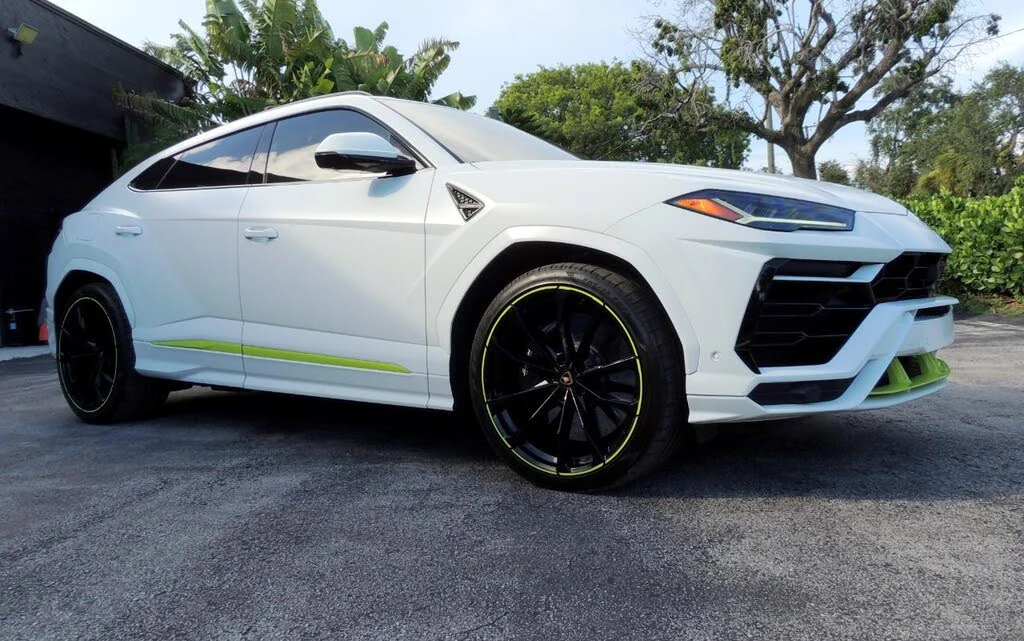 2022 Lamborghini Urus - Image 8 of 31
