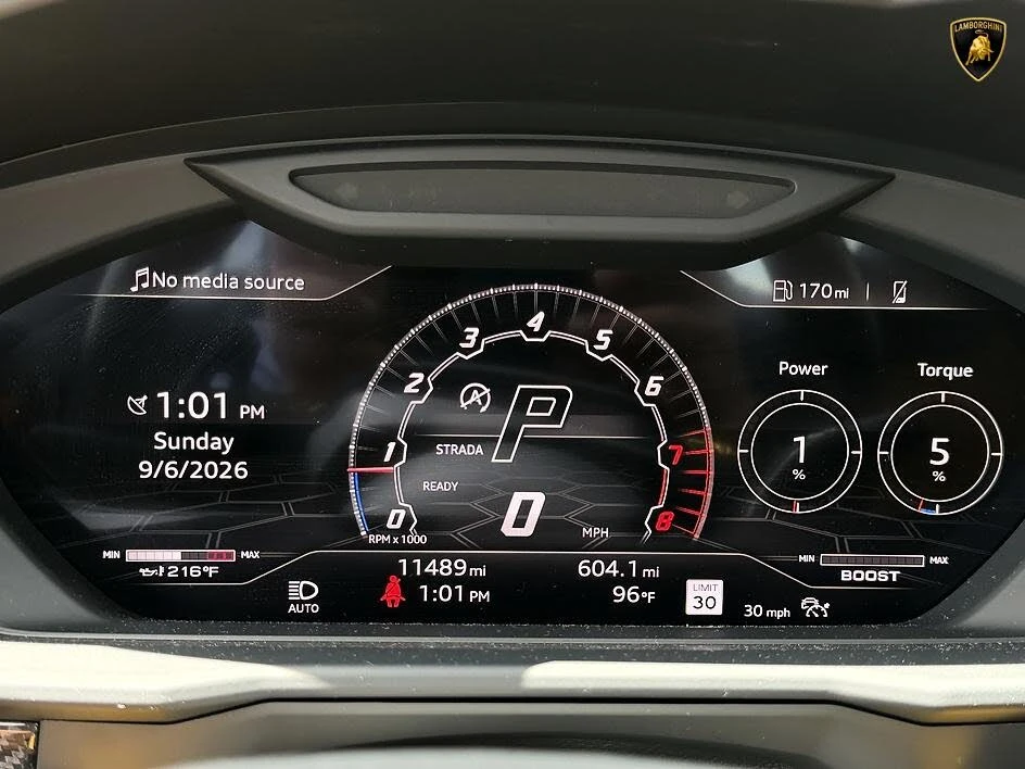 2022 Lamborghini Urus - Image 23 of 24