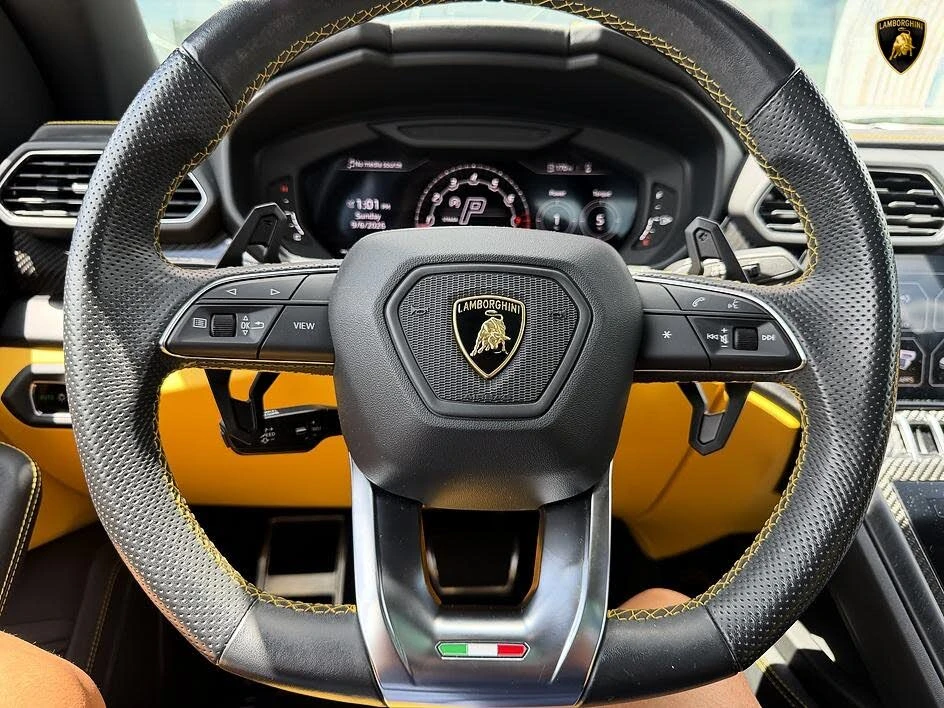 2022 Lamborghini Urus - Image 19 of 24