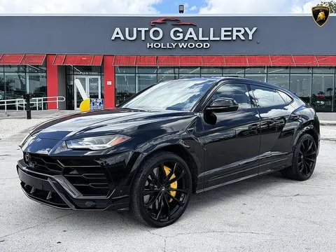 2022 Lamborghini Urus AWD