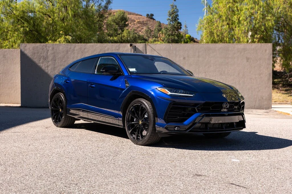 2022 Lamborghini Urus - Image 3 of 30