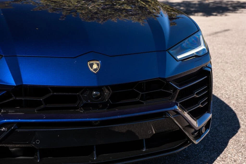 2022 Lamborghini Urus - Image 11 of 30