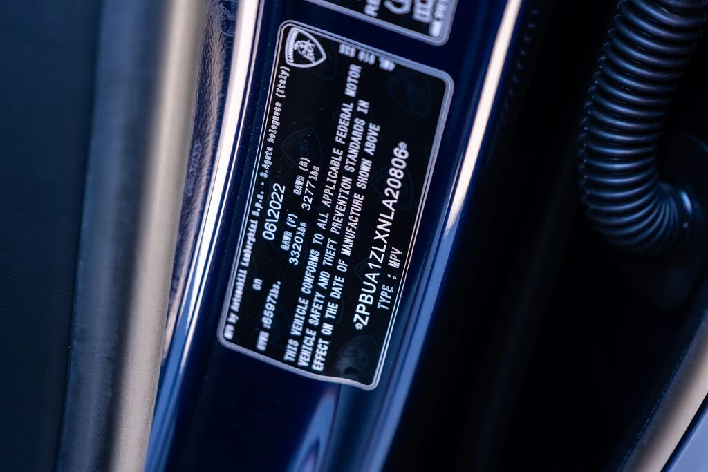 2022 Lamborghini Urus - Image 27 of 30