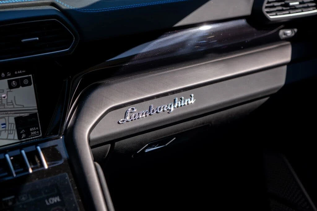 2022 Lamborghini Urus - Image 25 of 30