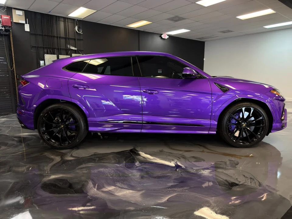 2022 Lamborghini Urus - Image 6 of 6