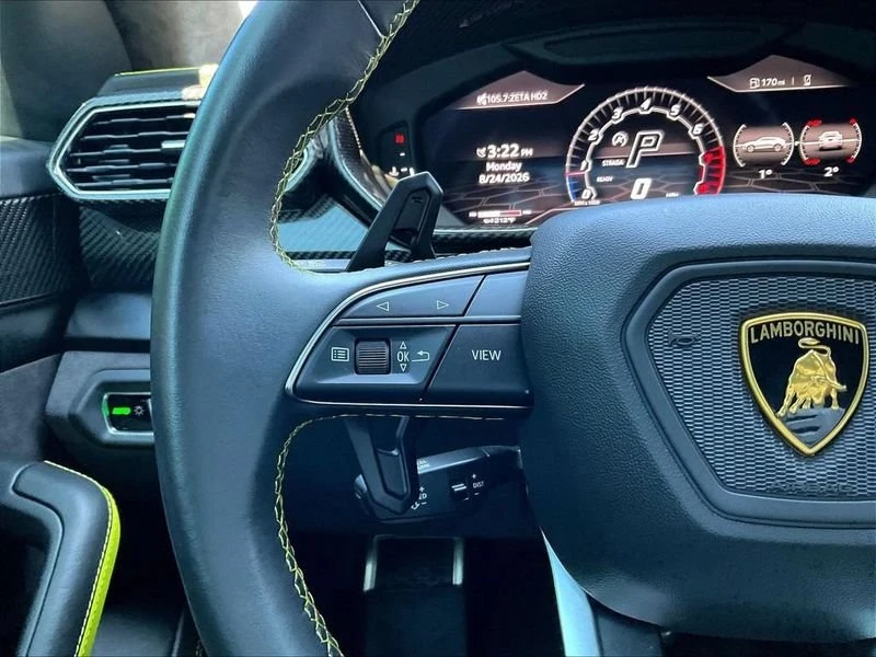 2022 Lamborghini Urus - Image 11 of 19