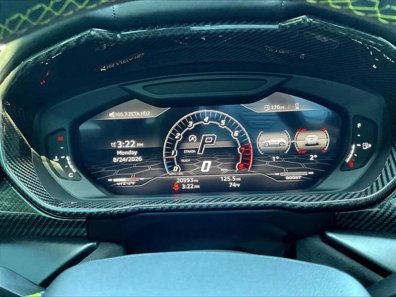 2022 Lamborghini Urus - Image 13 of 19