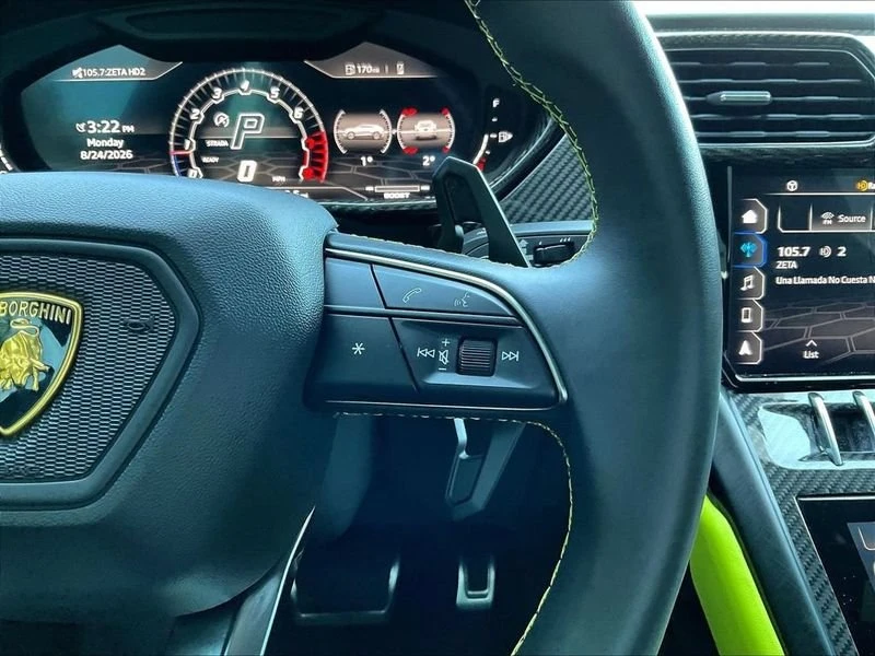 2022 Lamborghini Urus - Image 12 of 19