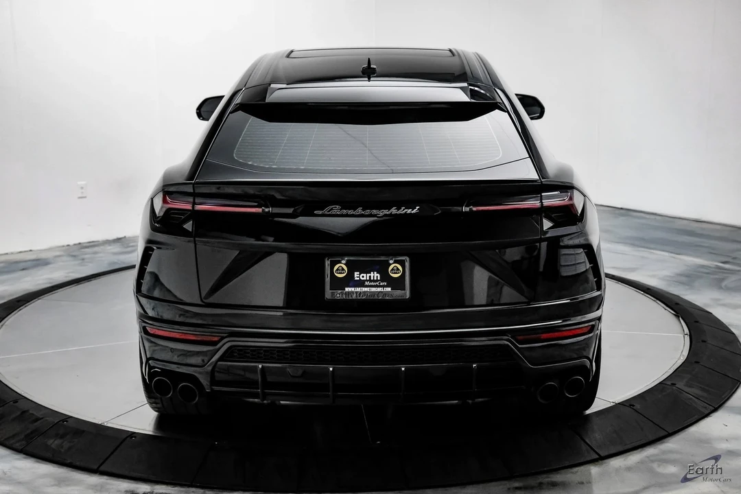 2022 Lamborghini Urus - Image 12 of 12