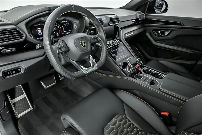 2022 Lamborghini Urus - Image 20 of 21