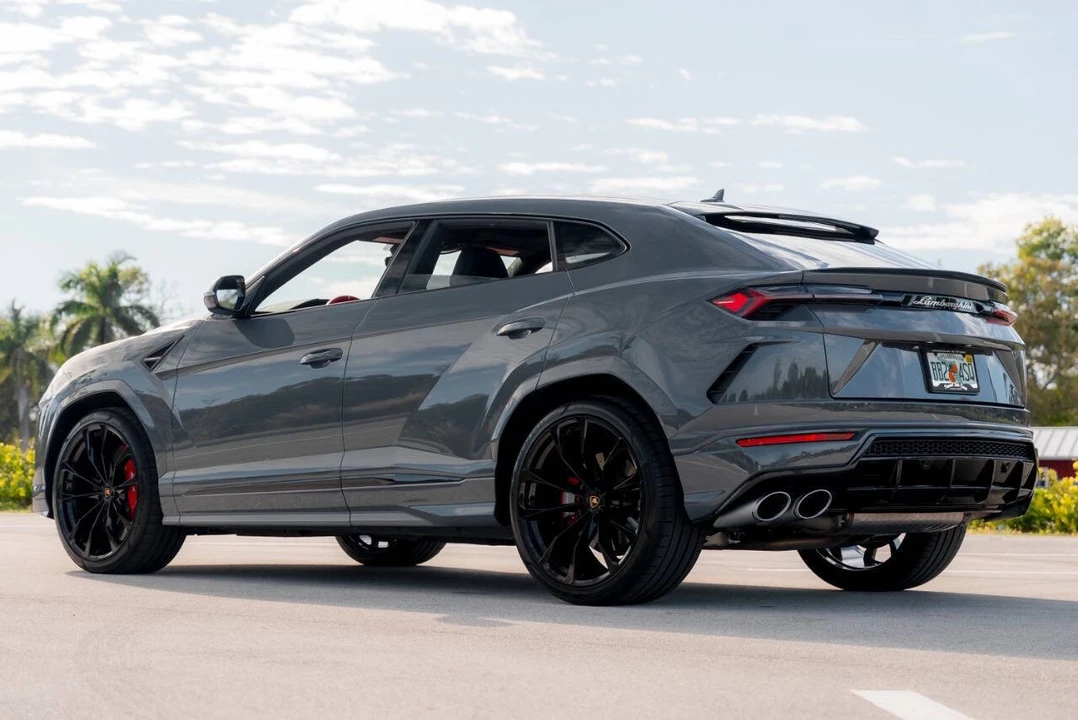 2022 Lamborghini Urus - Image 6 of 21