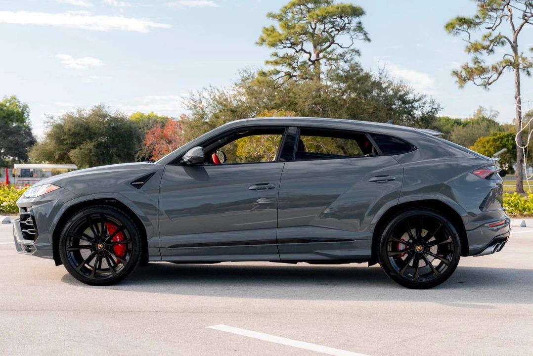 2022 Lamborghini Urus - Image 5 of 21