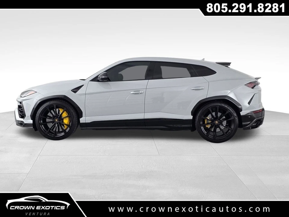 2022 Lamborghini Urus - Image 4 of 31