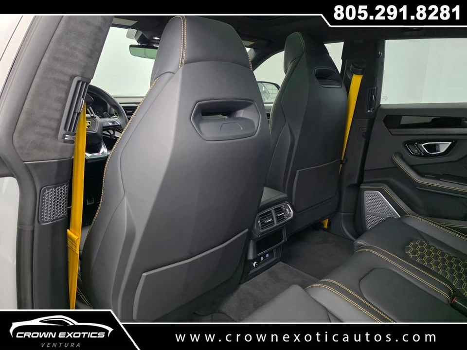 2022 Lamborghini Urus - Image 30 of 31
