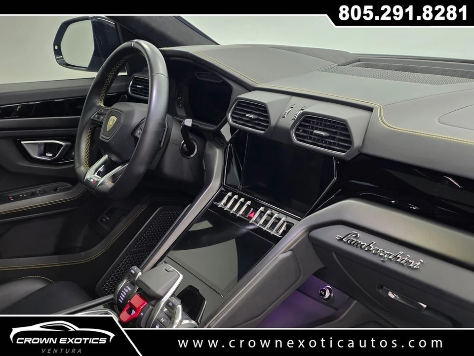 2022 Lamborghini Urus - Image 18 of 31