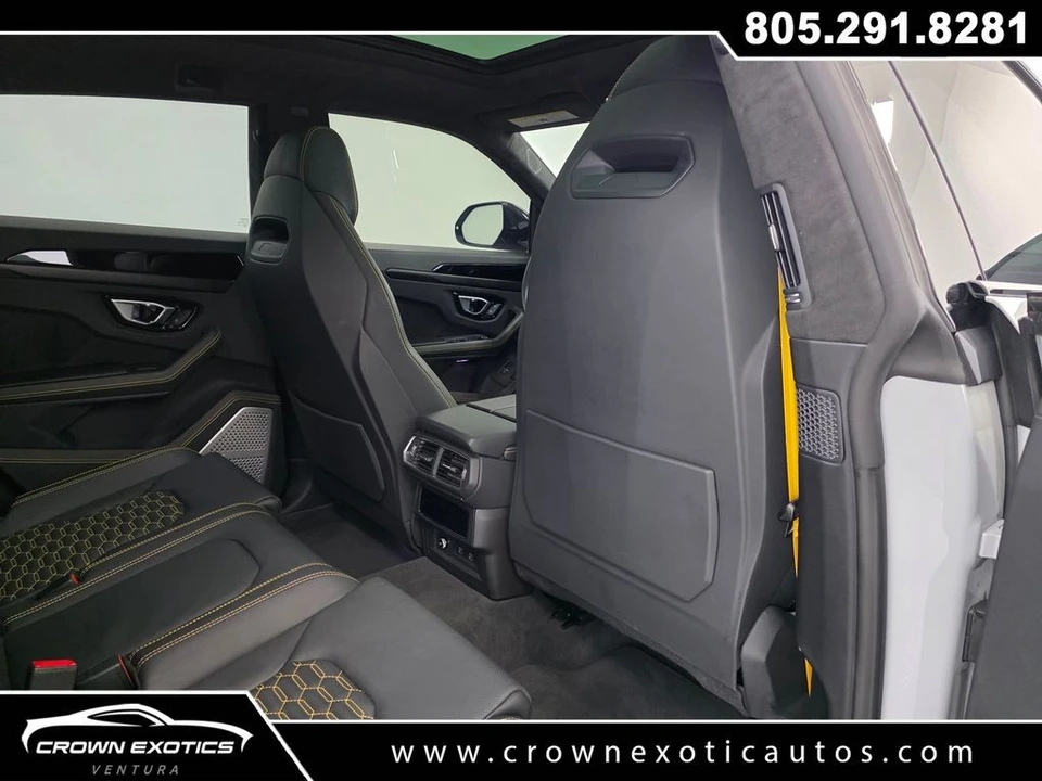 2022 Lamborghini Urus - Image 22 of 31