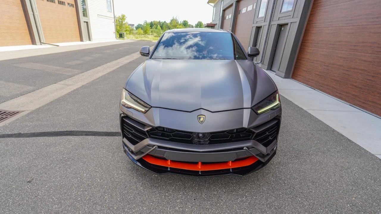2022 Lamborghini Urus - Image 23 of 31