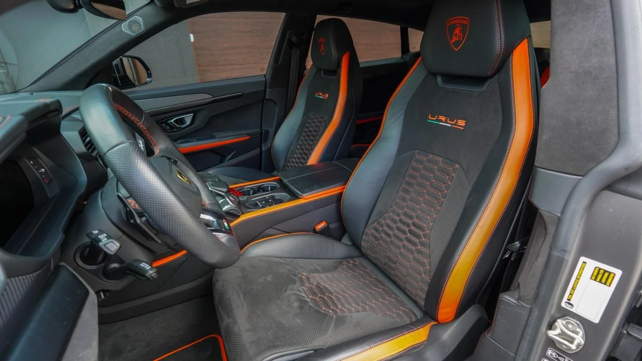 2022 Lamborghini Urus - Image 3 of 31
