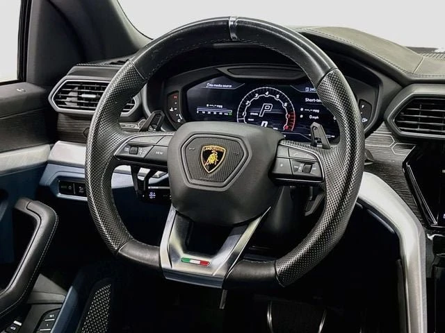 2022 Lamborghini Urus - Image 18 of 20