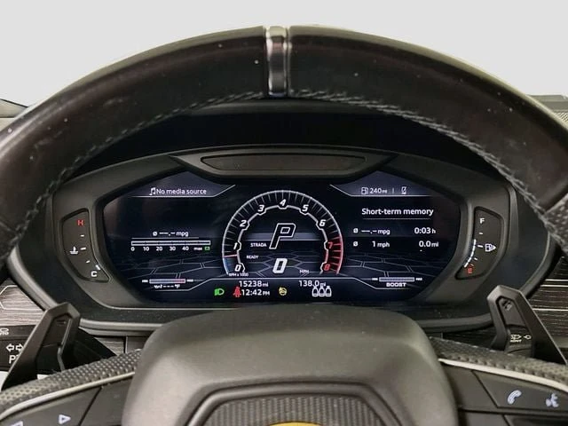 2022 Lamborghini Urus - Image 10 of 20
