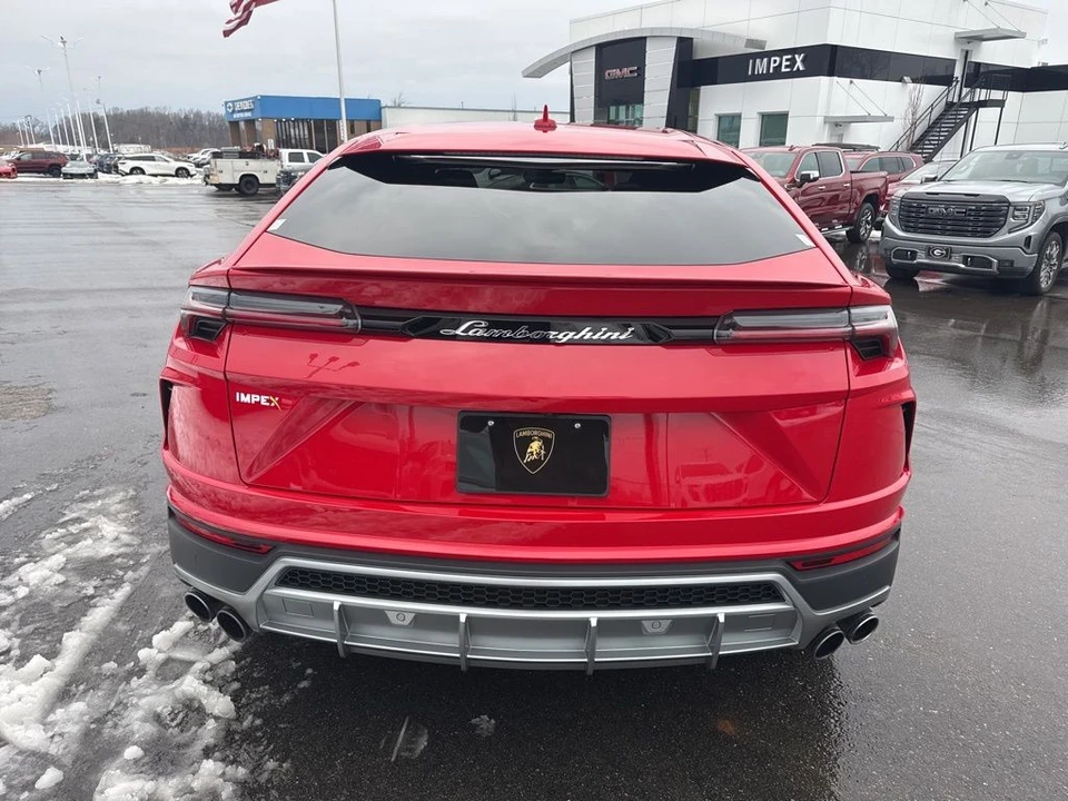 2022 Lamborghini Urus - Image 4 of 12