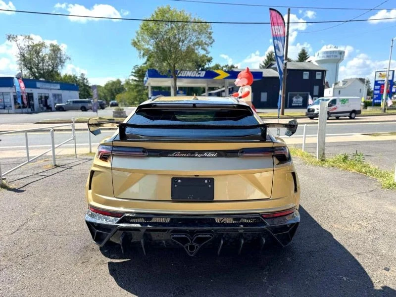 2022 Lamborghini Urus - Image 12 of 12