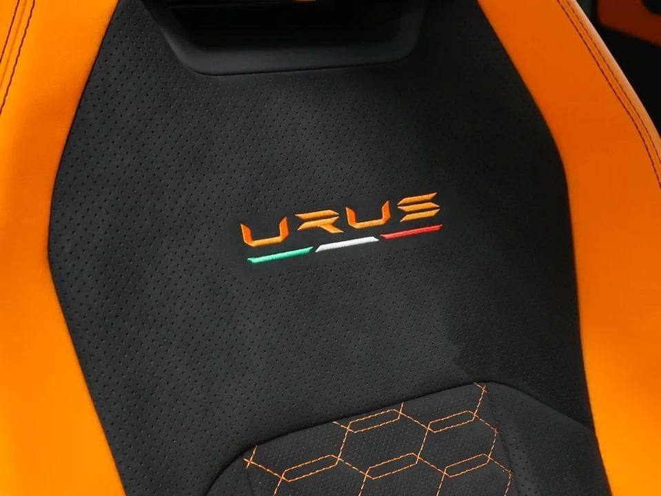 2022 Lamborghini Urus - Image 23 of 31