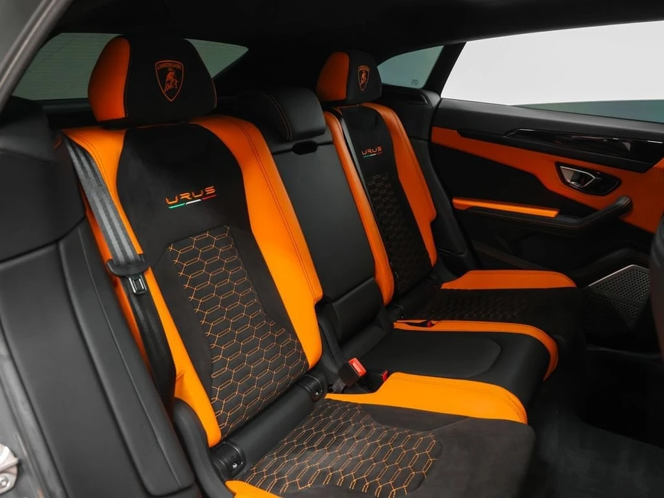 2022 Lamborghini Urus - Image 30 of 31