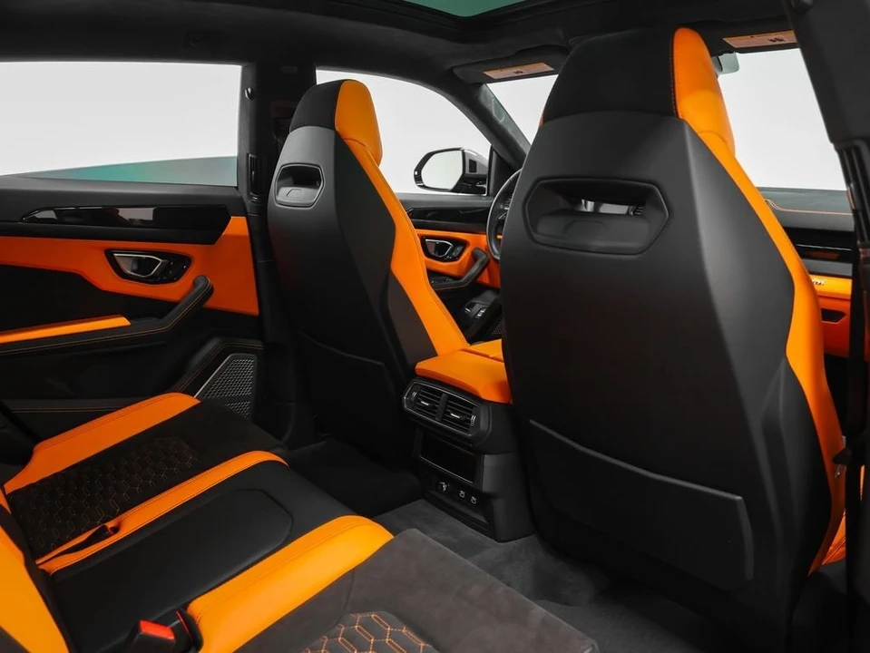 2022 Lamborghini Urus - Image 31 of 31