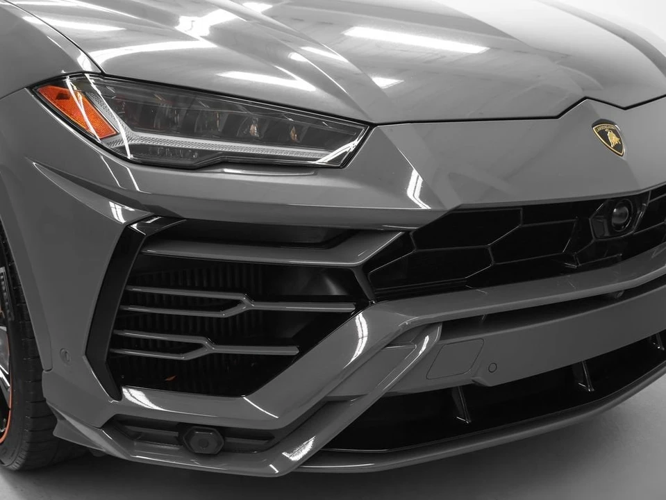 2022 Lamborghini Urus - Image 5 of 31