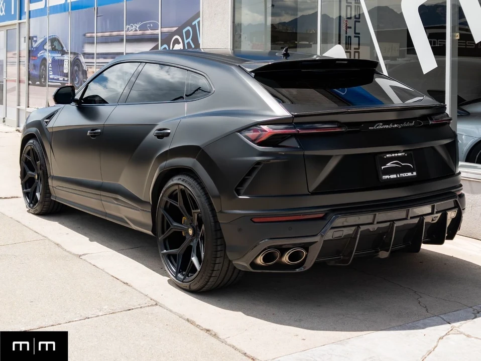 2022 Lamborghini Urus - Image 3 of 21