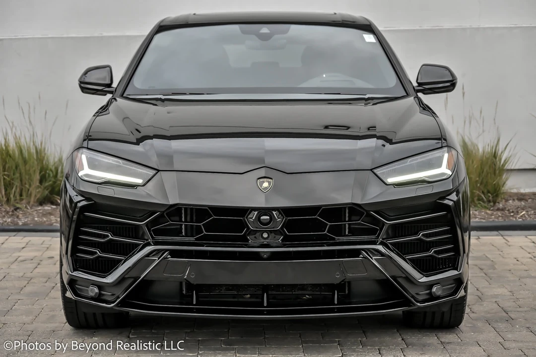 2022 Lamborghini Urus - Image 3 of 21