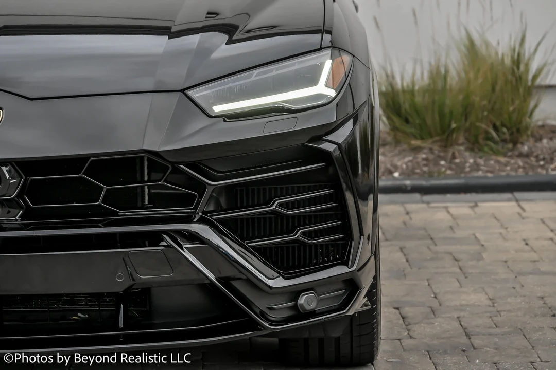 2022 Lamborghini Urus - Image 10 of 21