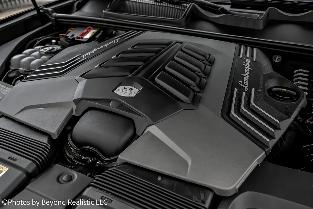 2022 Lamborghini Urus - Image 19 of 21
