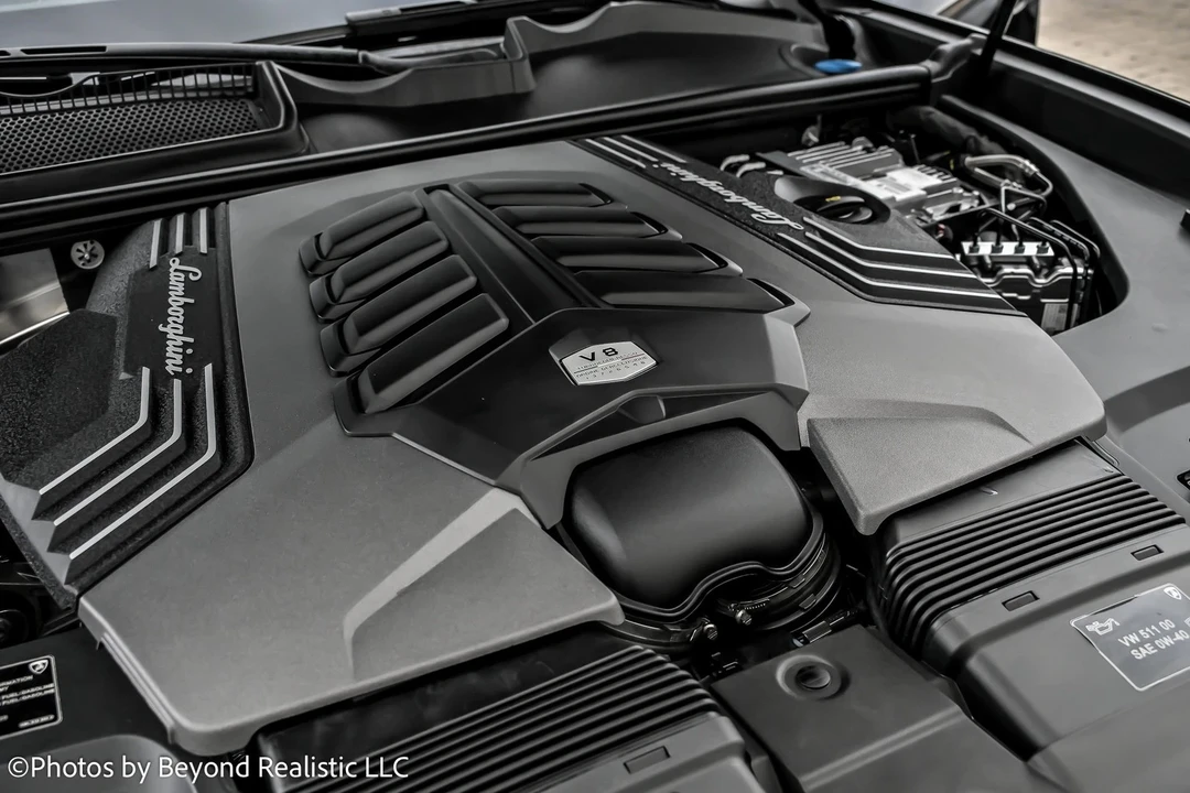 2022 Lamborghini Urus - Image 18 of 21