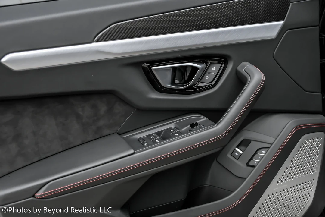 2022 Lamborghini Urus - Image 20 of 21