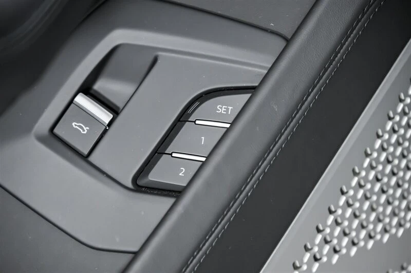 2022 Lamborghini Urus - Image 19 of 21