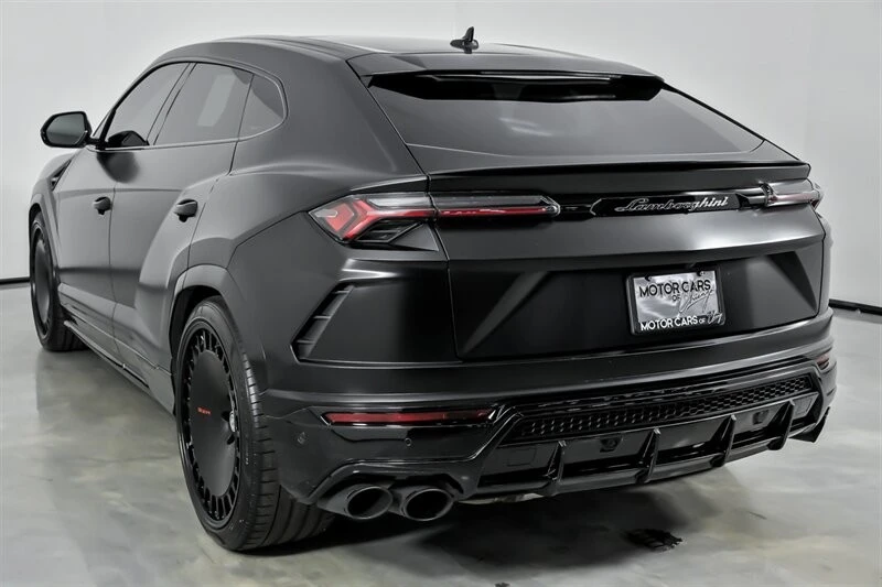 2022 Lamborghini Urus - Image 10 of 21