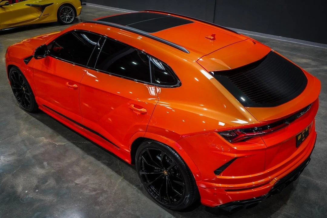 2022 Lamborghini Urus - Image 15 of 21