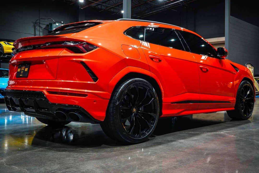 2022 Lamborghini Urus - Image 5 of 21