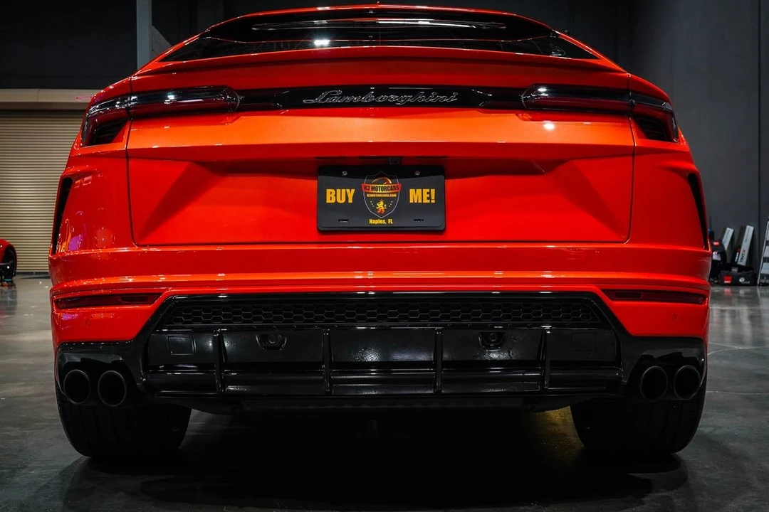 2022 Lamborghini Urus - Image 4 of 21