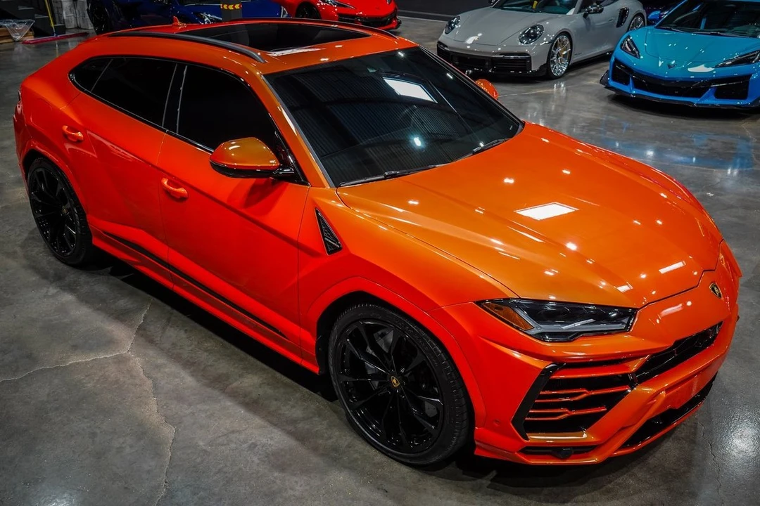 2022 Lamborghini Urus - Image 17 of 21
