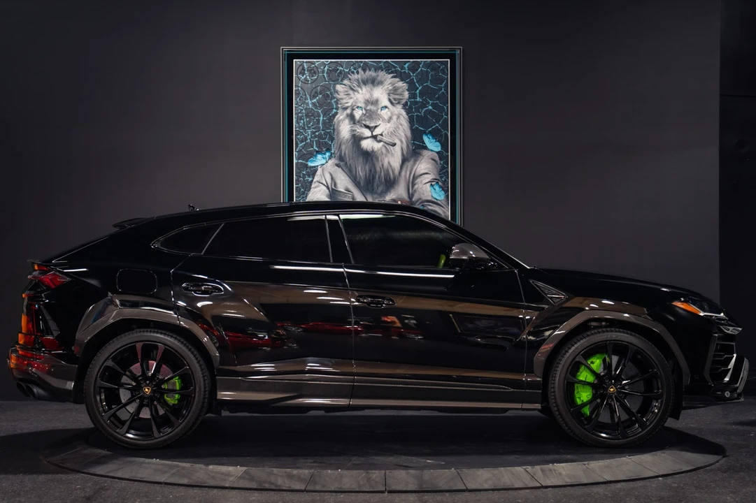 2022 Lamborghini Urus - Image 4 of 31